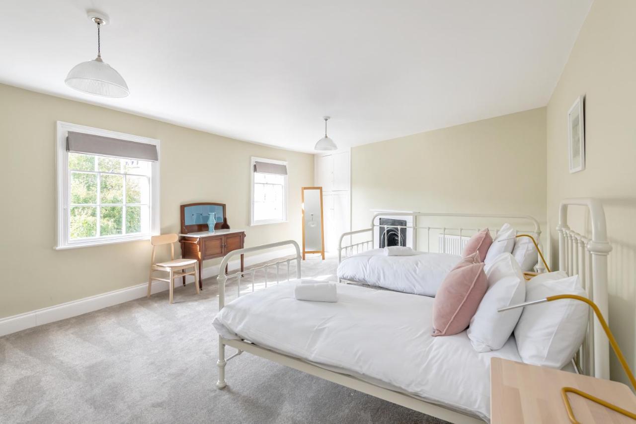 Spacious Maisonette With Parking - 10 Mins Walk From Bath Abbey - 2 Bed & 2 บาธ ภายนอก รูปภาพ